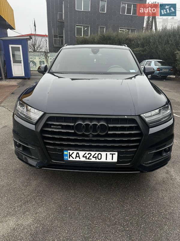 2017 audi q7