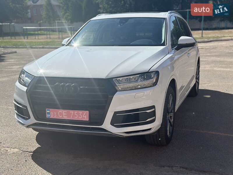 2019 audi q7