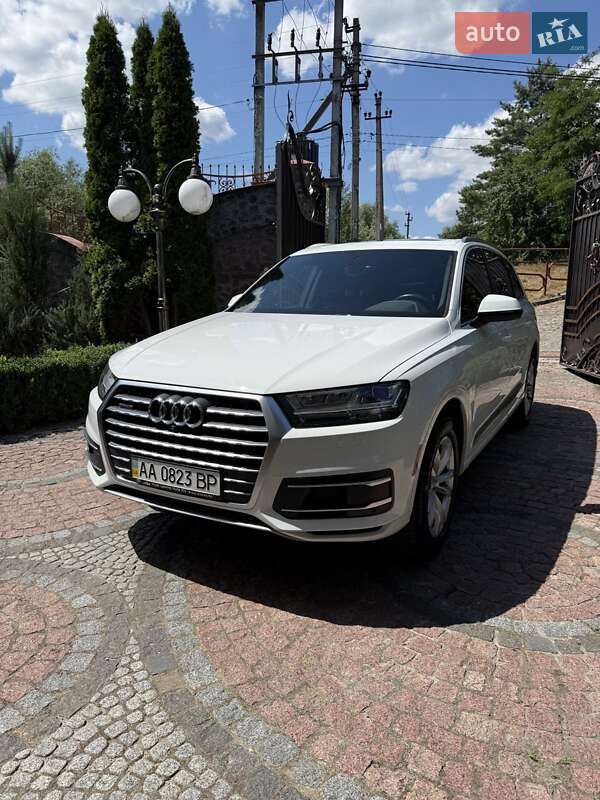 2017 audi q7