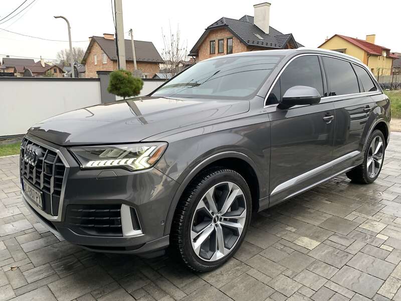 2020 audi q7
