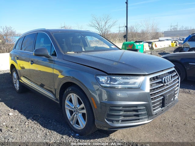 2016 audi q7