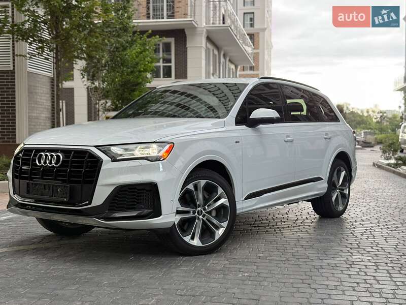 2021 AUDI Q7