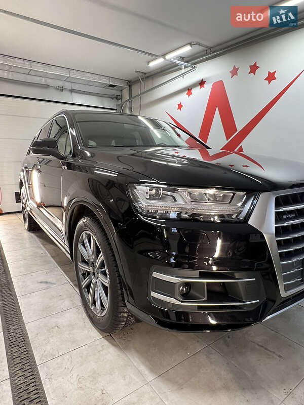 2018 audi q7