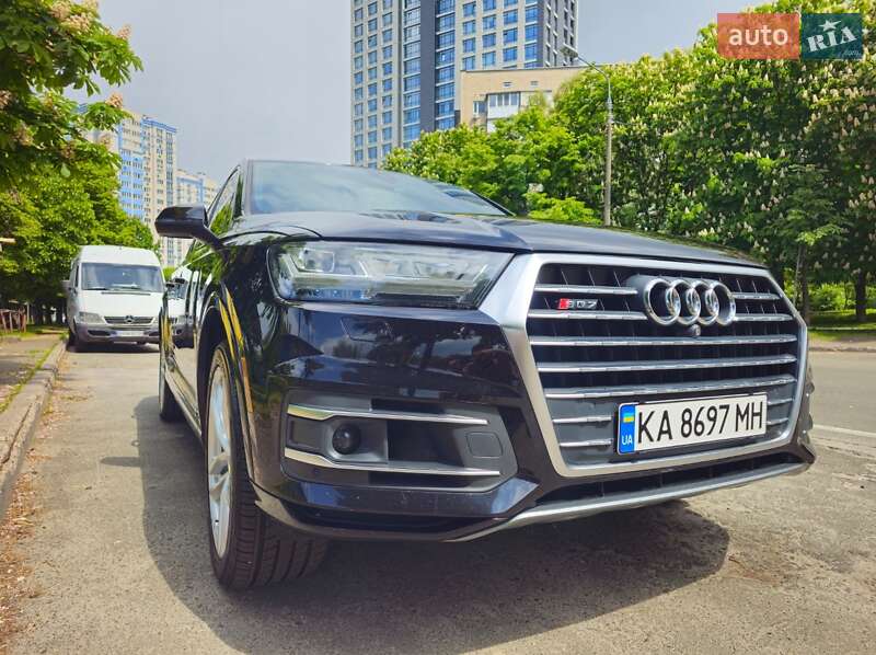 2016 audi q7