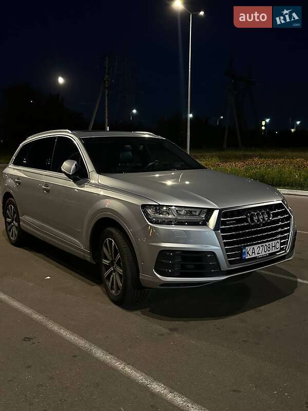 2017 audi q7