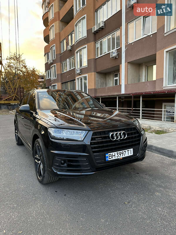 2017 audi q7