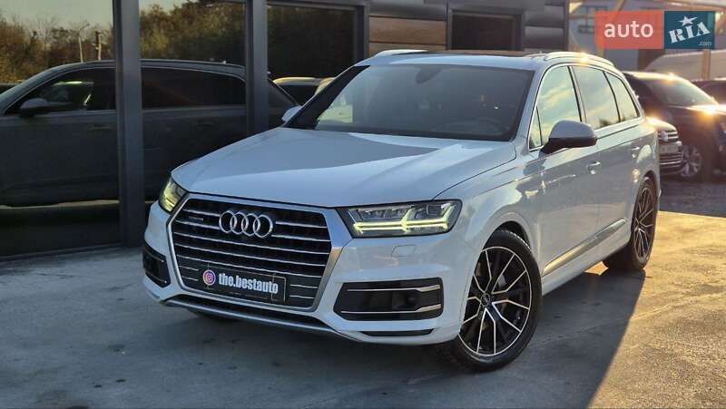 2016 audi q7