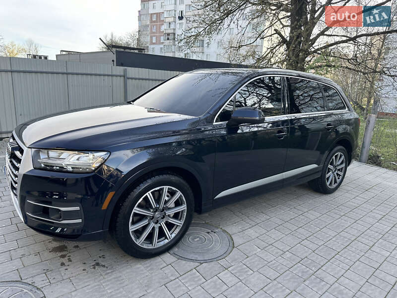 2017 audi q7