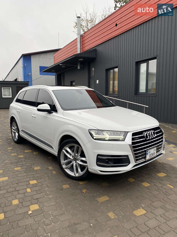 2017 audi q7