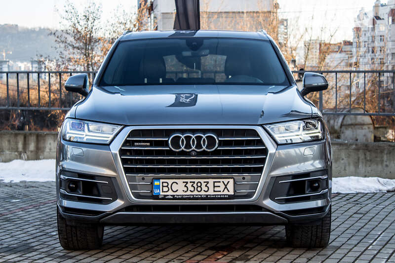 2016 audi q7