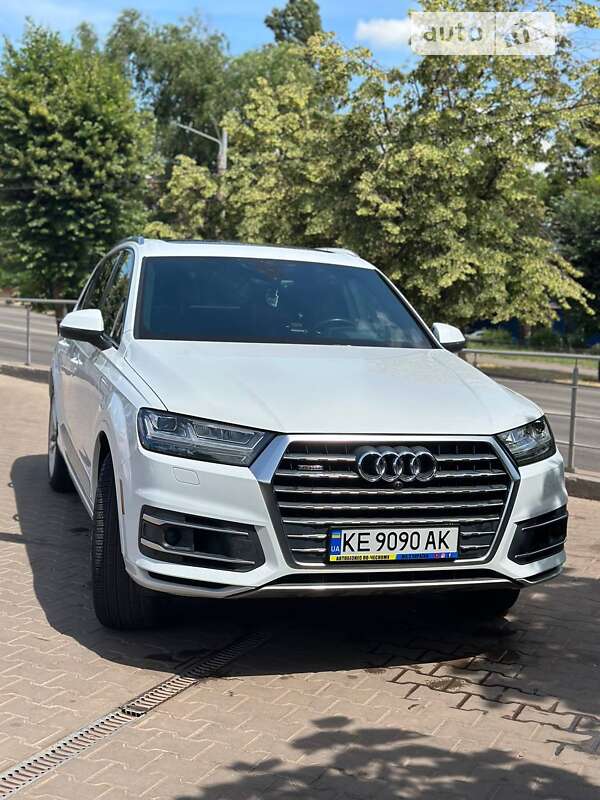 2018 audi q7