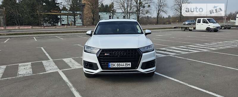 2017 audi q7