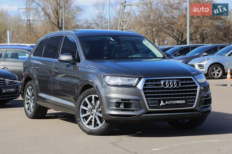 2019 audi q7