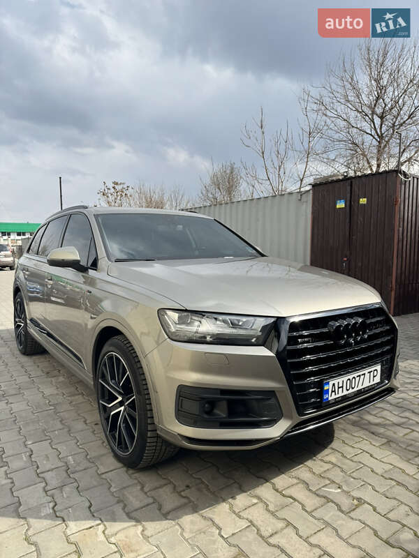 2016 audi q7
