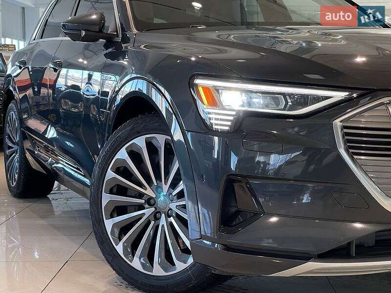 2019 audi e-tron