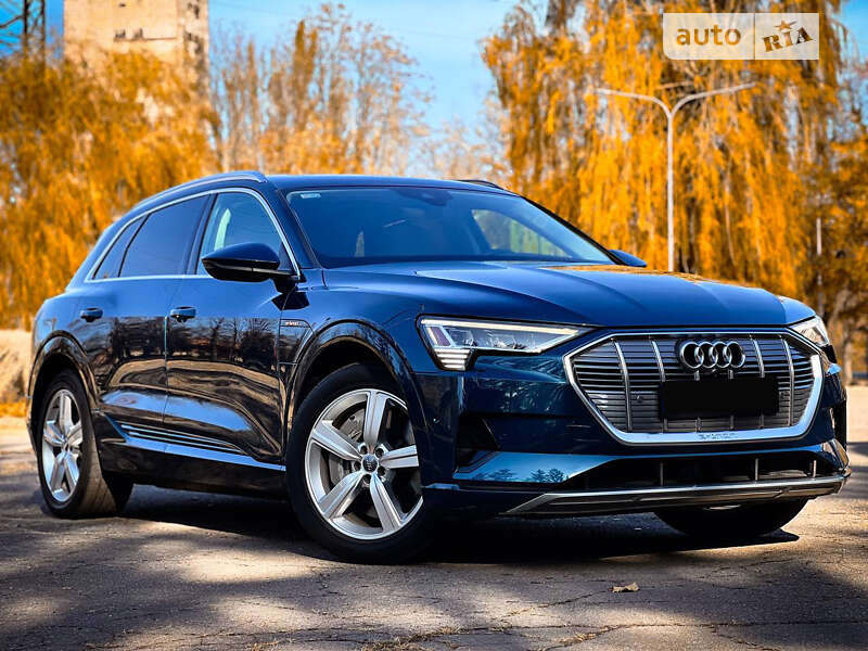 2019 audi e-tron
