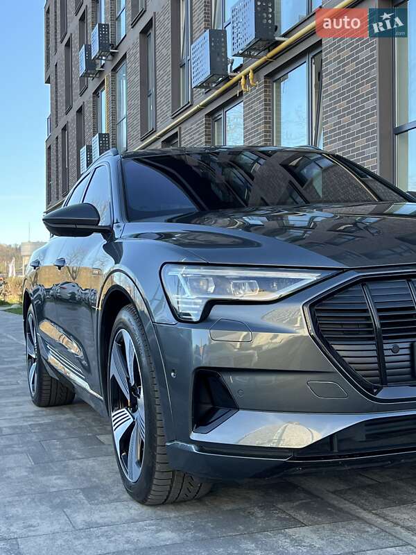 2019 audi e-tron
