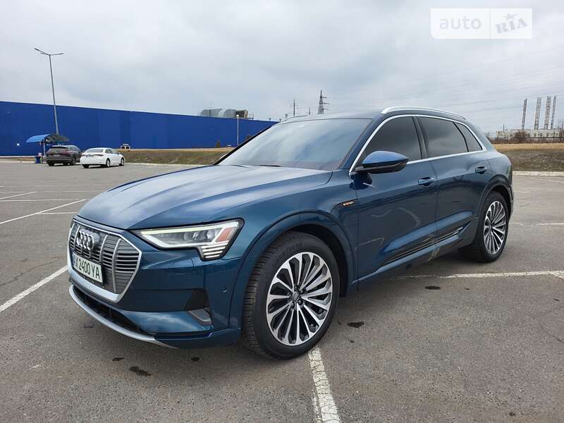 2019 audi e-tron