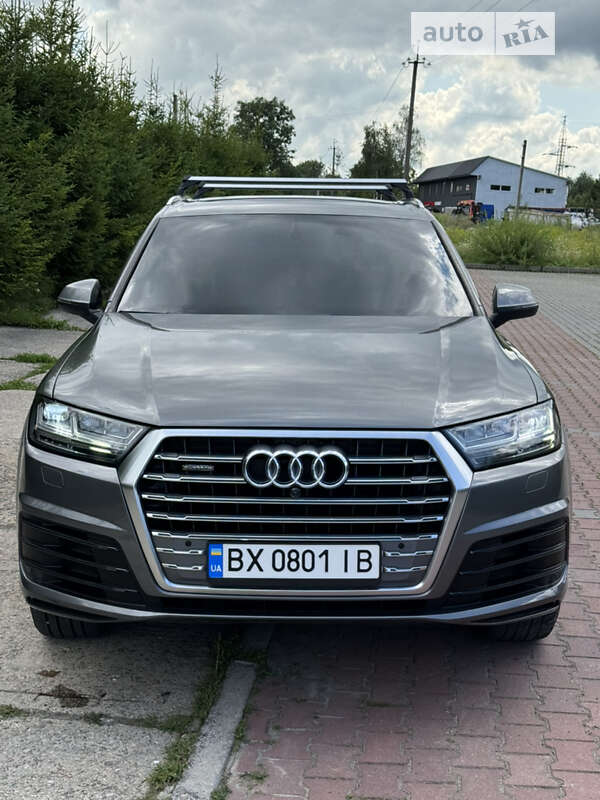 2017 audi q7