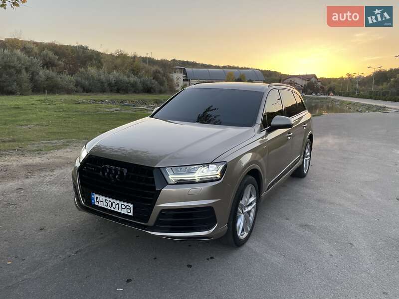 2018 audi q7