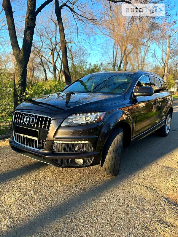 2013 audi q7