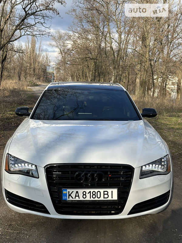 2013 audi a8