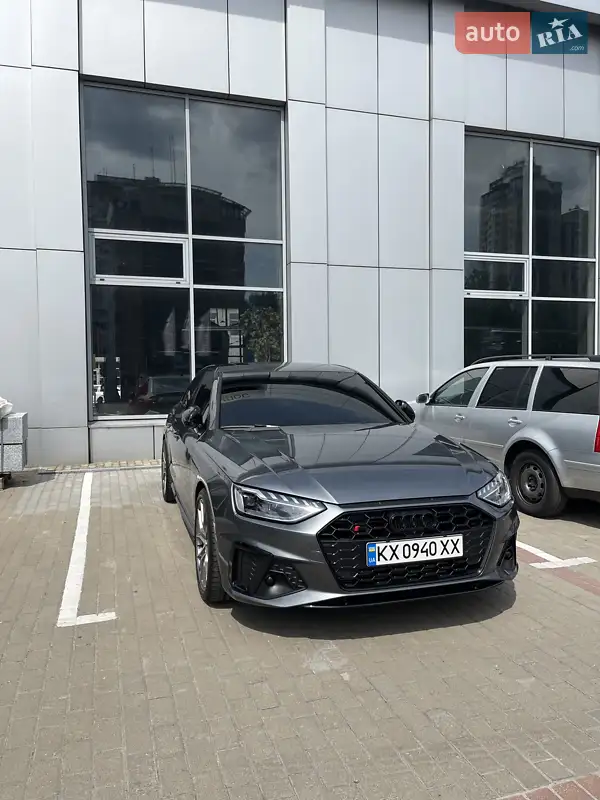 2022 audi s4