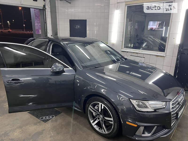 2019 audi a4