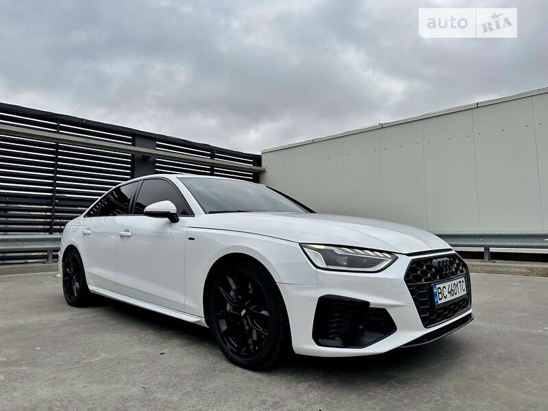 2022 audi a4