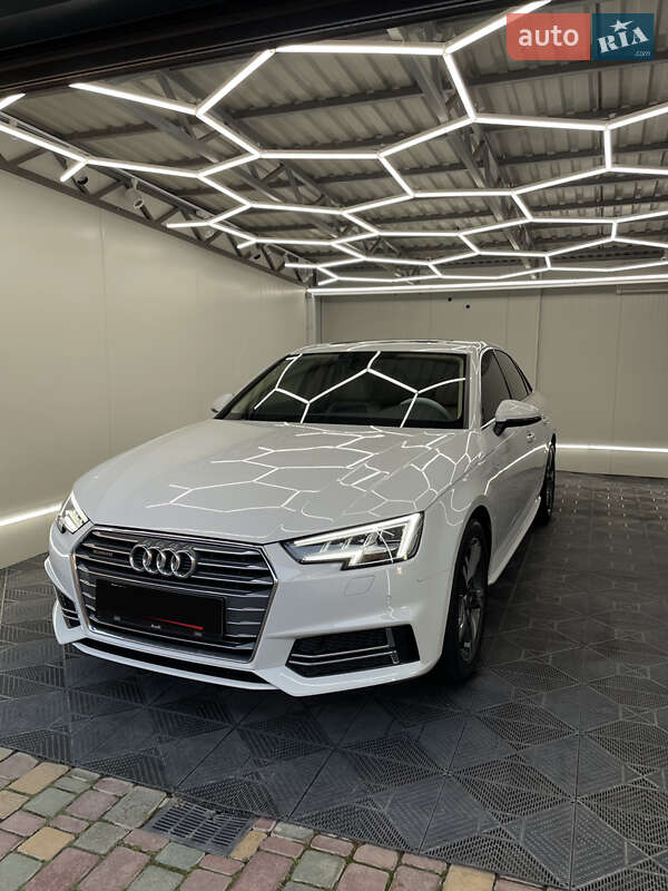 2017 audi a4