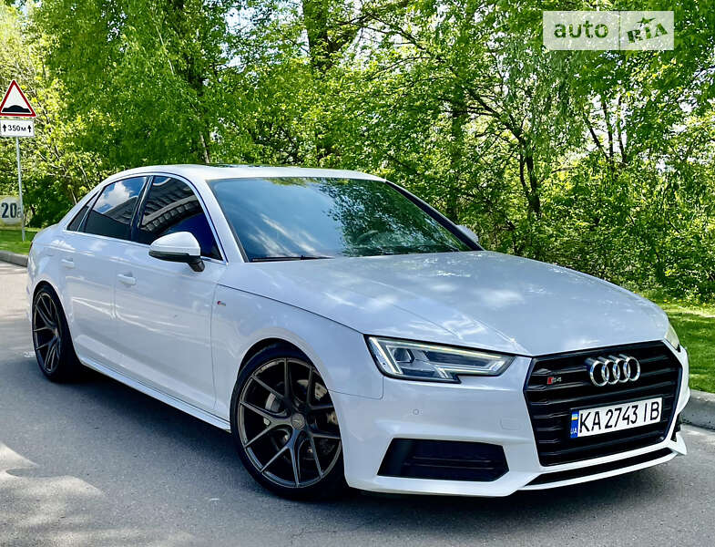 2016 audi a4