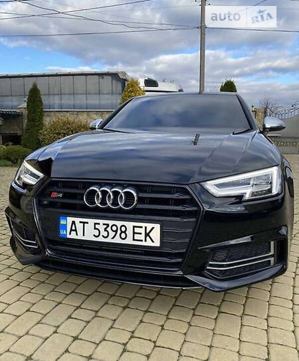 2017 audi a4