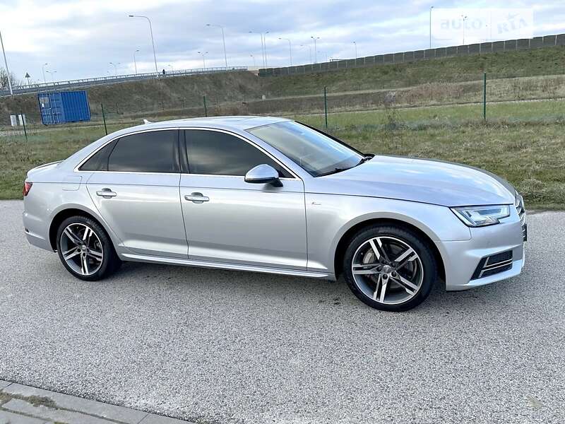 2017 audi a4
