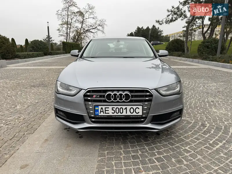 2015 audi a4
