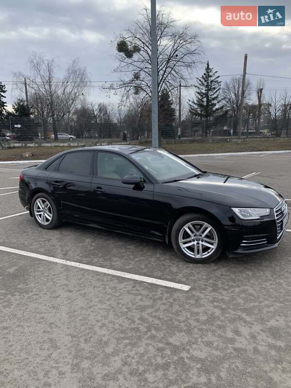 2017 audi a4