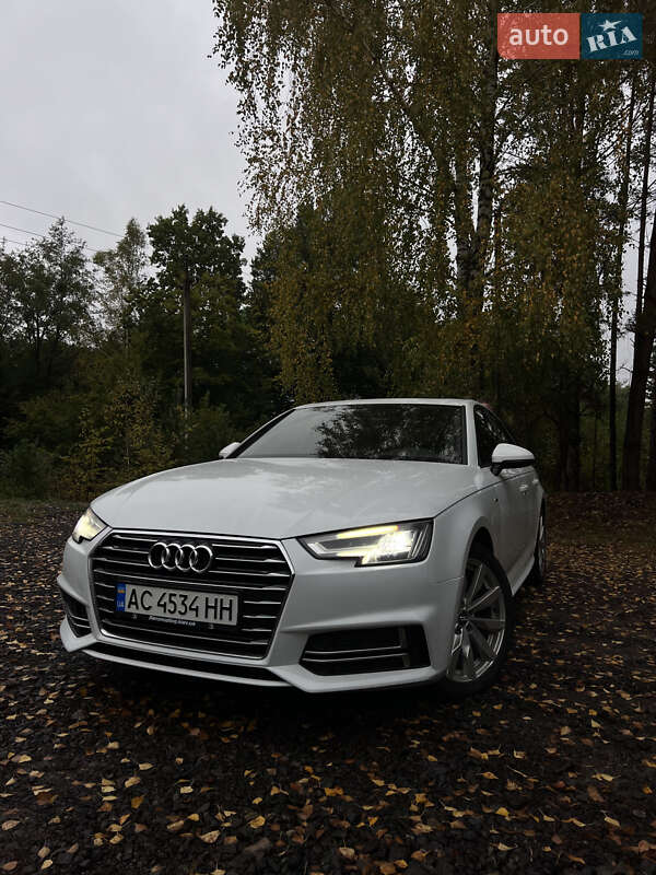 2017 audi a4