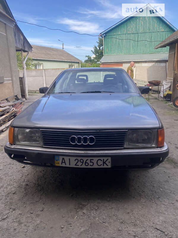 1985 audi 100