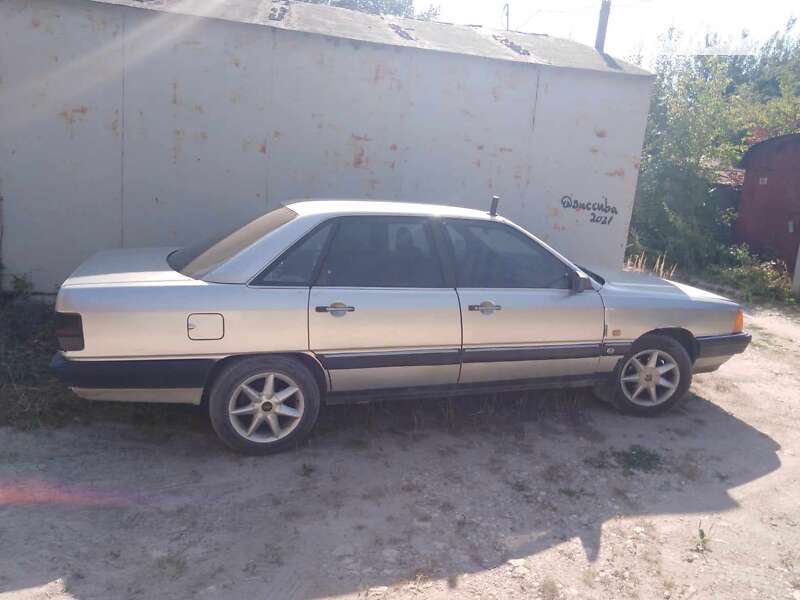 1987 audi 100