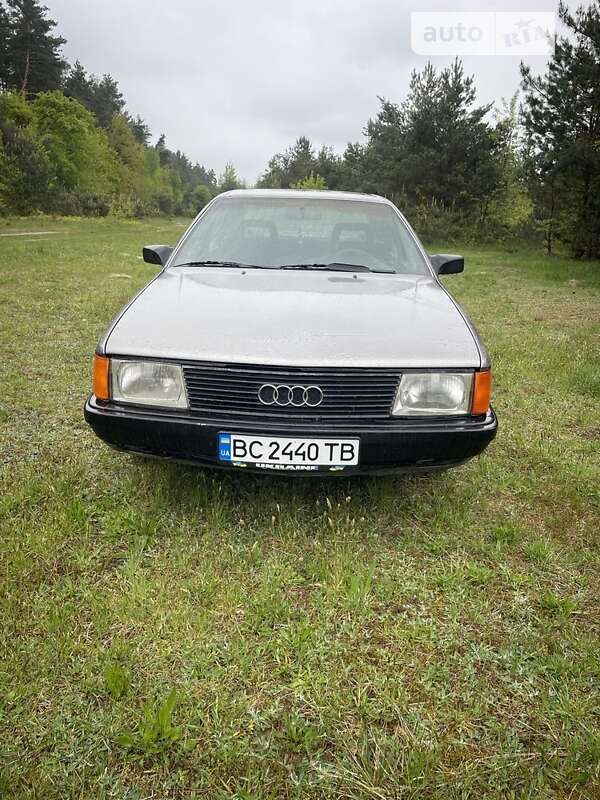 1989 audi 100