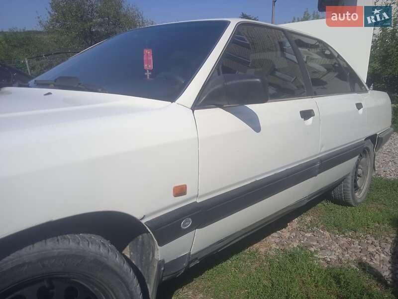 1989 audi 100