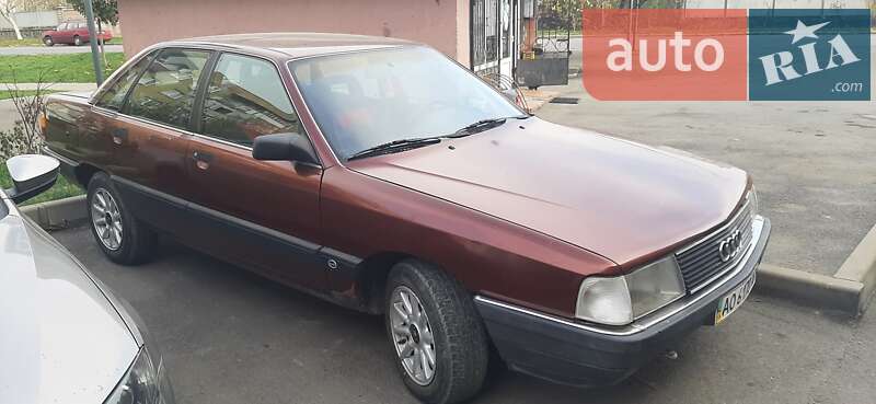 1990 audi 100