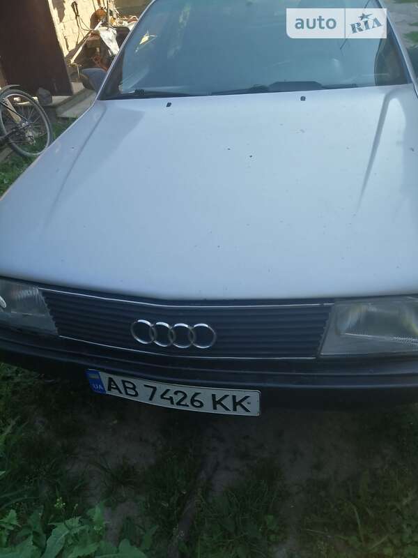 1990 audi 100