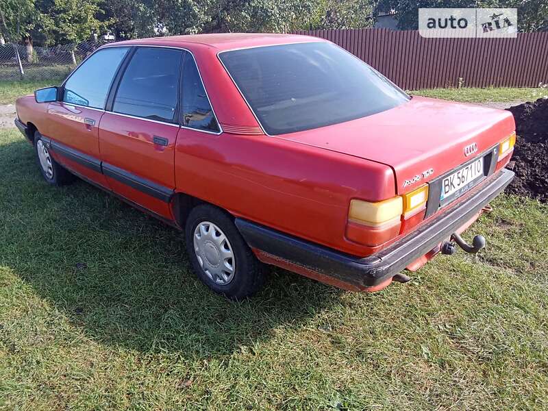 1990 audi 100