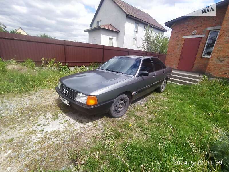 1990 audi 100