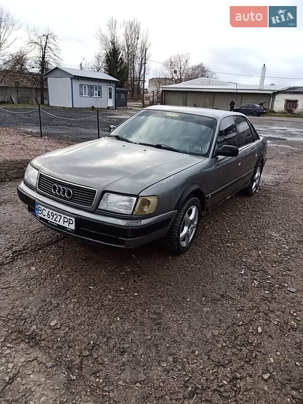 1992 audi 100