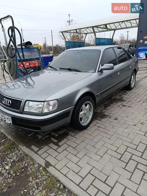 1992 audi 100