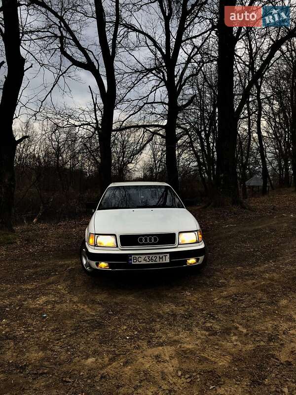1992 audi 100