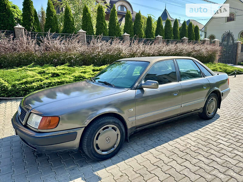 1992 audi 100