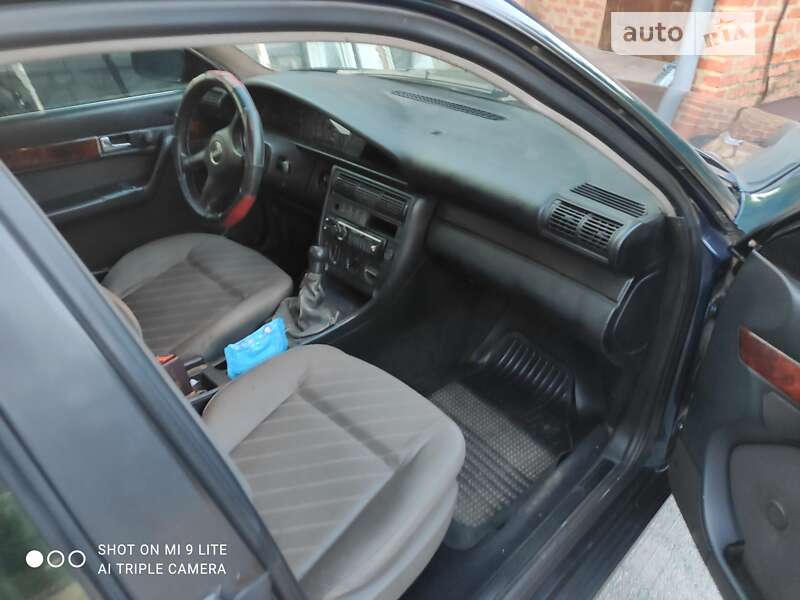 1993 audi 100