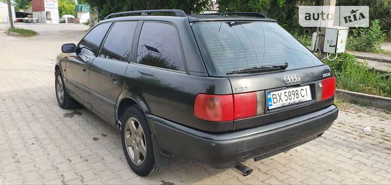 1992 audi 100
